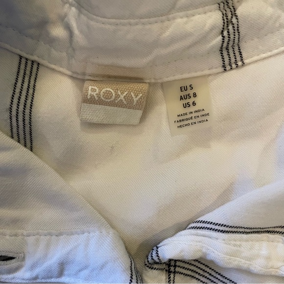 Roxy Button Down - Picture 3 of 4